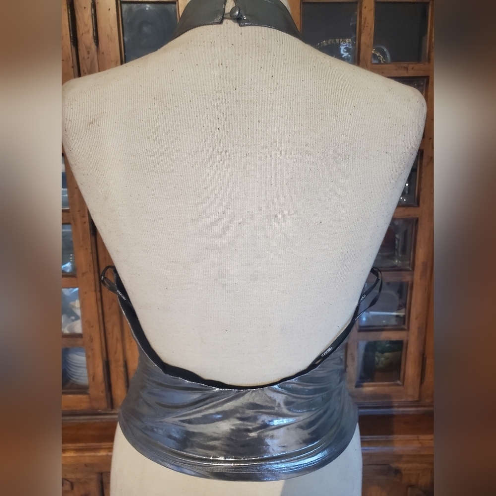 Forever 21 Gray Draped Sleeveless Blouse - Picture 3 of 5